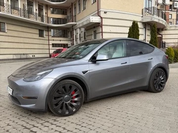 Авто Tesla Model Y 2024 № 8598780
