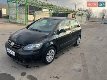 Авто Volkswagen Golf 2005 № 8599075