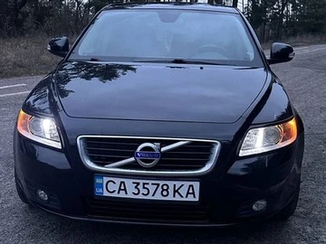 Авто Volvo V50 2012 № 8599097