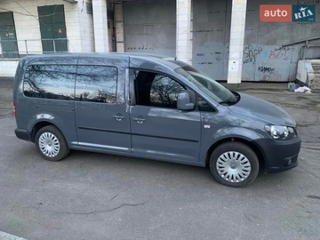 Авто Volkswagen Caddy 2011 № 8599099
