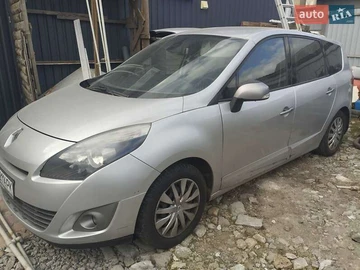 Авто Renault Scenic 2010 № 8599221
