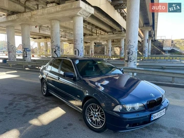 Авто BMW 5 Series 2002 № 8599222
