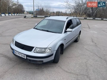 Авто Volkswagen Passat 1999 № 8599375