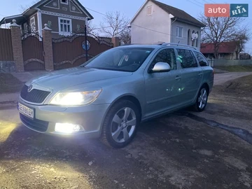 Авто Skoda Octavia 2012 № 8599416
