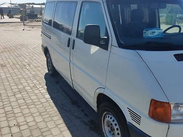 Авто Volkswagen Transporter 2002 № 8599465