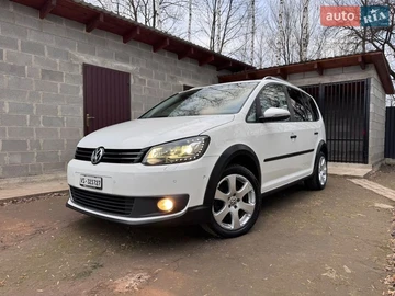 Авто Volkswagen Cross Touran 2012 № 8599894