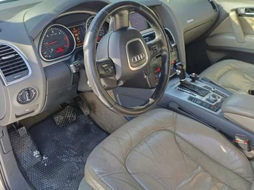 Авто Audi Q7 2007 № 8599909
