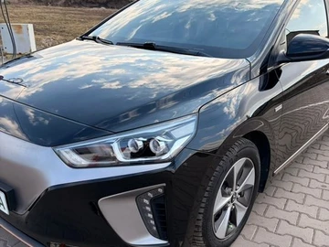 Авто Hyundai Ioniq 2017 № 8599913
