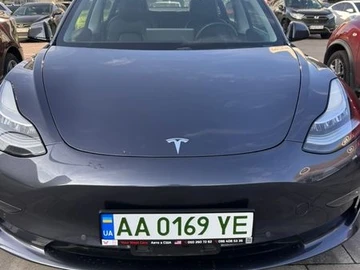 Авто Tesla Model 3 2018 № 8599931
