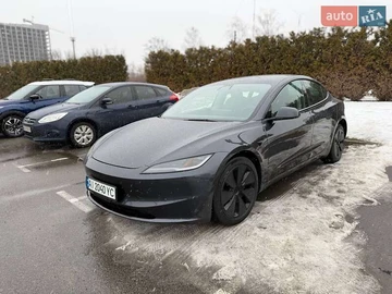 Авто Tesla Model 3 2024 № 8599972