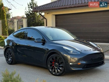 Авто Tesla Model Y 2024 № 8599973
