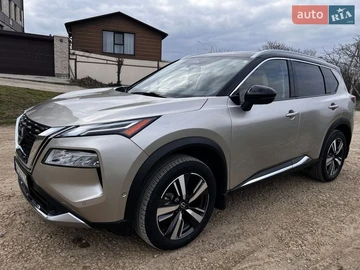 Авто Nissan Rogue 2022 № 8599974