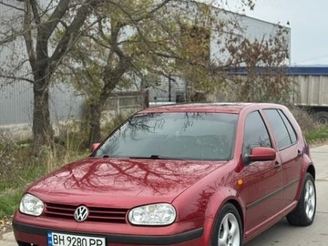 Авто Volkswagen Golf 1999 № 8600004