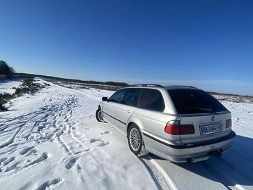 Авто BMW 5 Series 2000 № 8600015