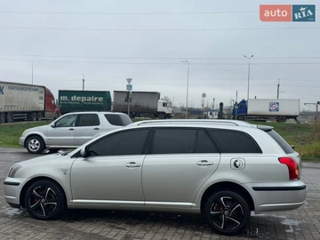 Авто Toyota Avensis 2005 № 8600025