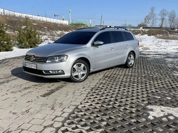 Авто Volkswagen Passat 2011 № 8600043