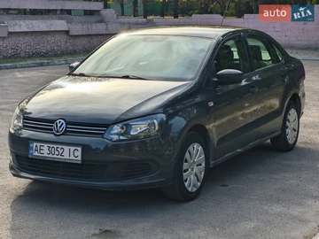 Авто Volkswagen Polo 2011 № 8600151