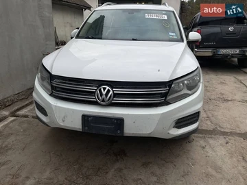 Авто Volkswagen Tiguan 2017 № 8600156