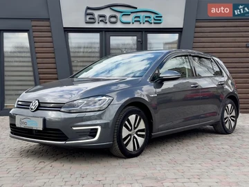 Авто Volkswagen E-Golf 2018 № 8600182