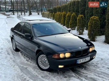 Авто BMW 5 Series 1999 № 8600397