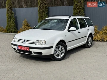 Авто Volkswagen Golf 2002 № 8600418