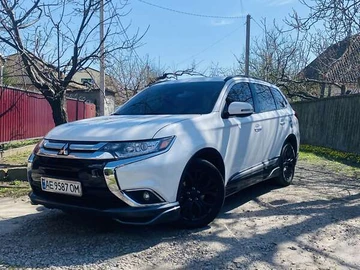 Авто Mitsubishi Outlander 2015 № 8600520