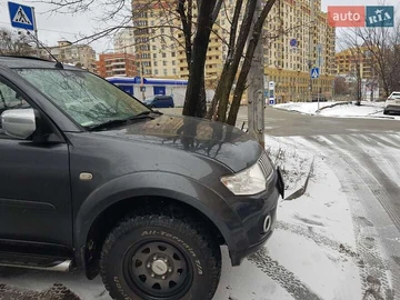 Авто Mitsubishi Pajero Sport 2011 № 8600655