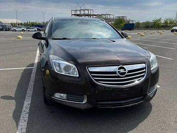 Авто Opel Insignia 2011 № 8600949