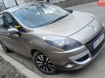 Авто Renault Scenic 2012 № 8600953