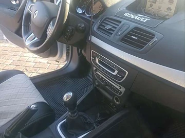 Авто Renault Megane 2012 № 8600982