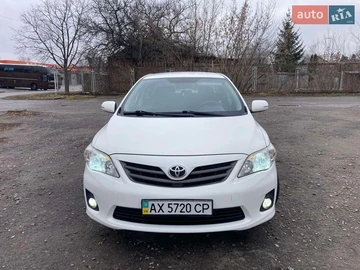 Авто Toyota Corolla 2011 № 8600986