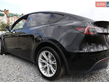 Авто Tesla Model Y 2022 № 8601234