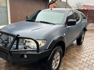 Авто Mitsubishi L 200 2013 № 8601236