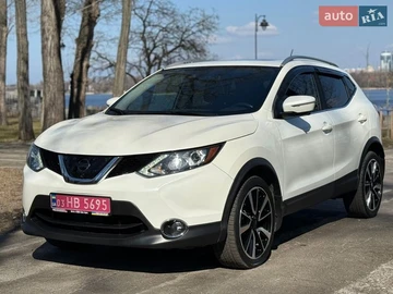 Авто Nissan Rogue Sport 2017 № 8601248