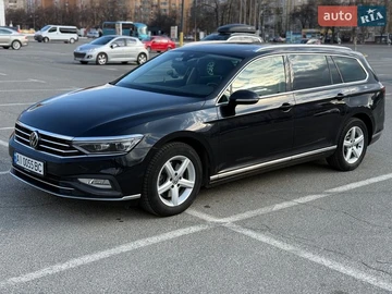 Авто Volkswagen Passat 2021 № 8601292