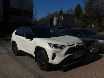 Авто Toyota Rav4 2021 № 8601350