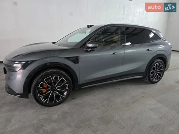 Авто  7X 2025 № 8601356