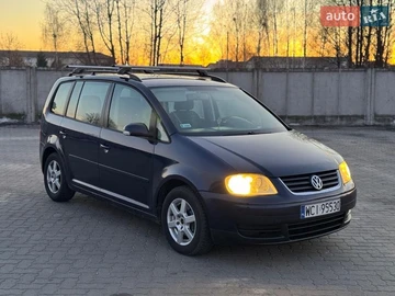 Авто Volkswagen Touran 2004 № 8601404