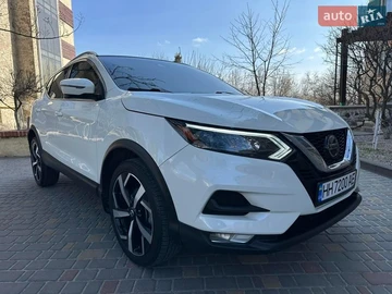 Авто Nissan Rogue Sport 2021 № 8601773