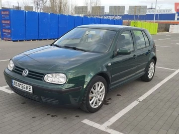 Авто Volkswagen Golf 2000 № 8602013