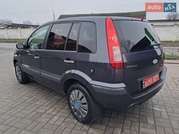 Авто Ford Fusion 2009 № 8602040
