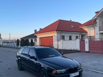 Авто BMW 5 Series 2001 № 8602048