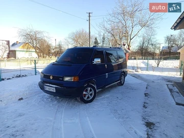 Авто Volkswagen Transporter 2000 № 8602061