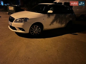 Авто Skoda Fabia 2014 № 8602289