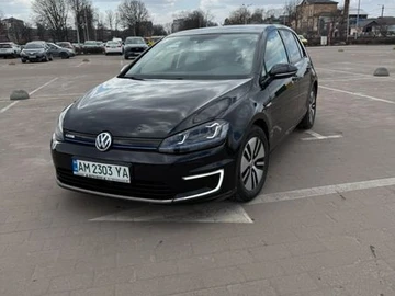 Авто Volkswagen E-Golf 2016 № 8602293