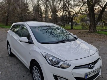 Авто Hyundai I30 2013 № 8602299