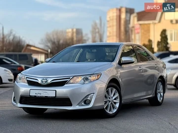 Авто Toyota Camry 2013 № 8602345