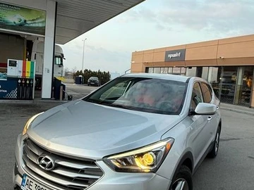 Авто Hyundai Santa Fe 2017 № 8602386