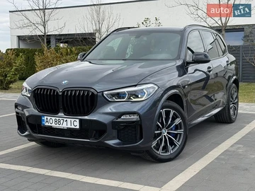 Авто BMW X5 2018 № 8602643