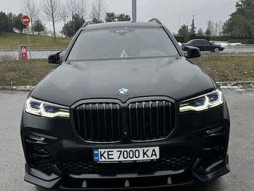 Авто BMW X7 2022 № 8602759
